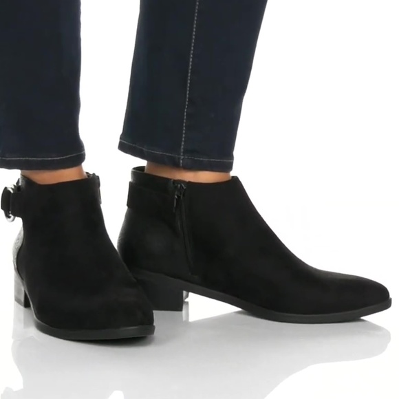 Polished Snakeskin Embossed Detail Block Heel Boot - Picture 5 of 6